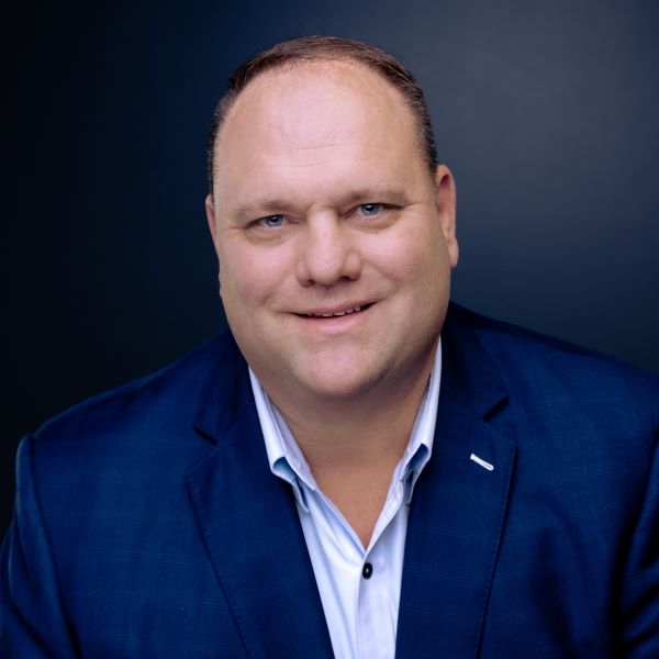 Headshot of Jason Gustafson