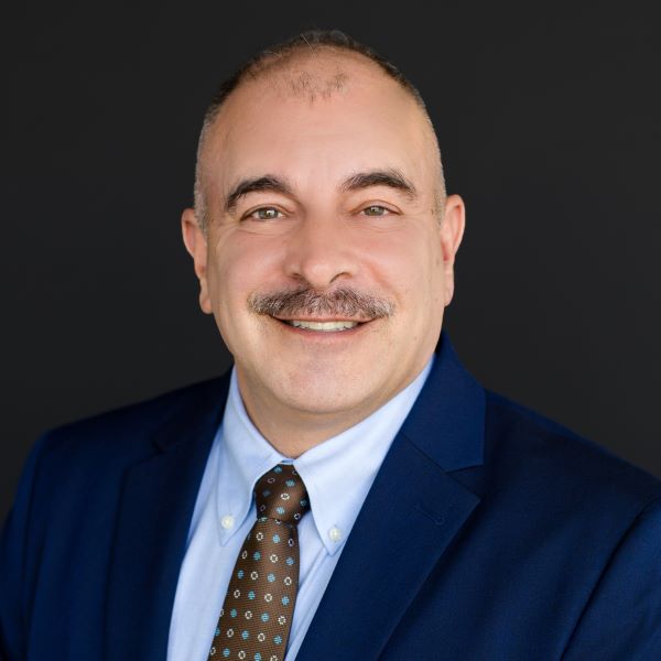 Headshot of Rich Barnes